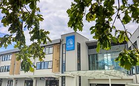 Marsden Suites Albany